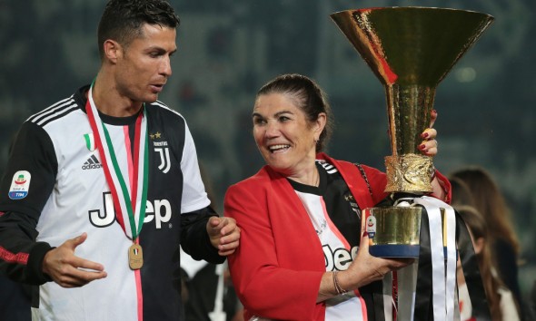 Adio, Juventus! Mama lui Ronaldo anunţă super transferul starului portughez în această vară